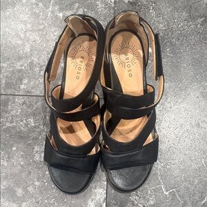 Black Women's Sandals